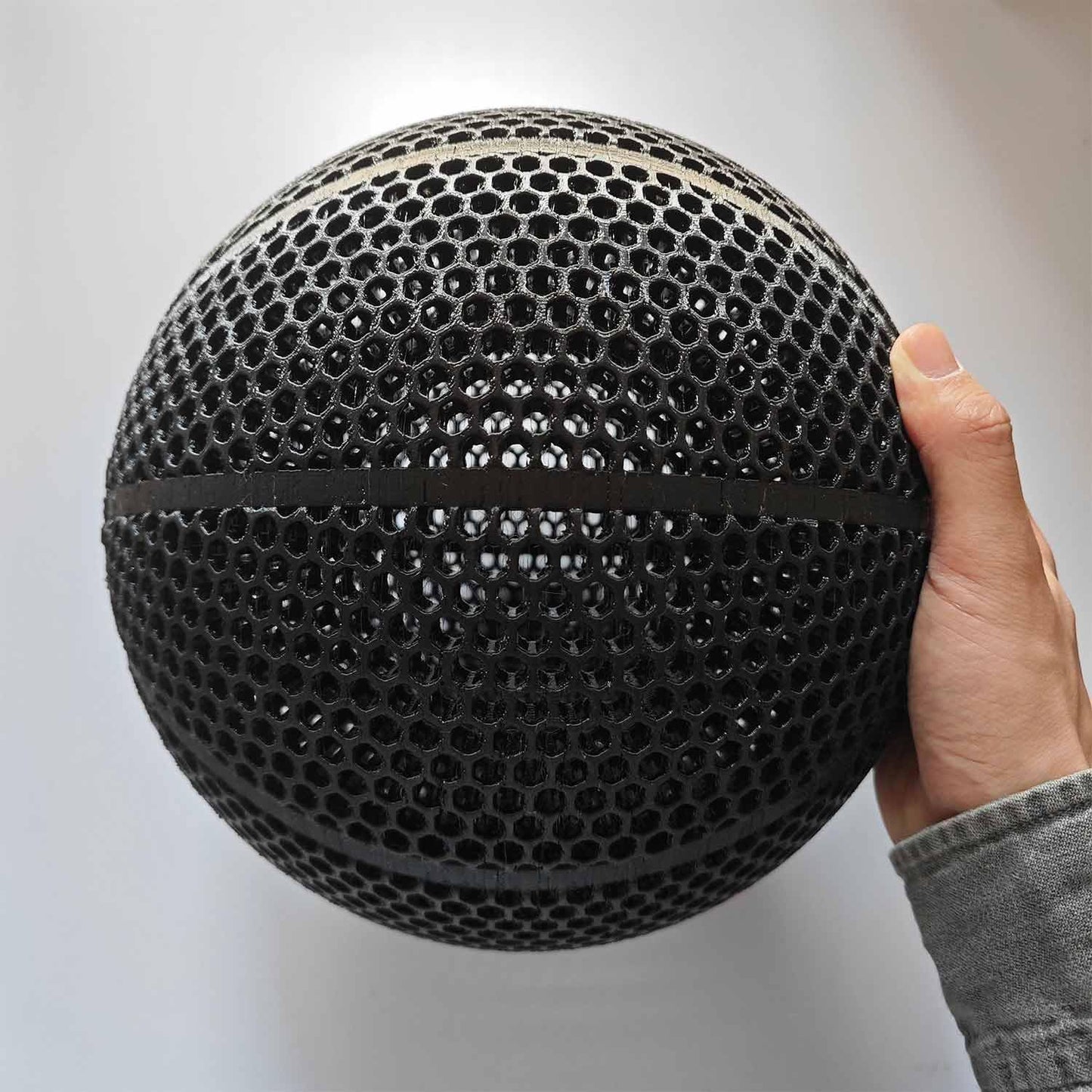 WITO Airless Basketball 3D-Printed Silent 7# Black – Durable & Weatherproof