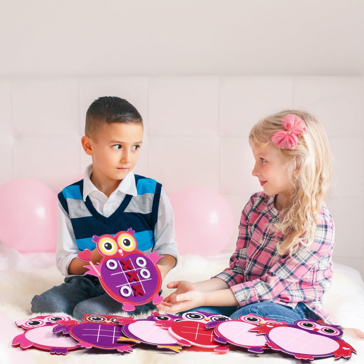 Wiwiqing 24-Pack Valentines Day Tic Tac Toe - Felt Board with Storage Bags (Birds)