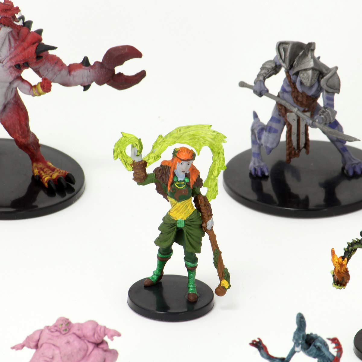 WizKids D&D Icons of The Realms: Baldur's Gate Descent Into Avernus Booster Brick (8)