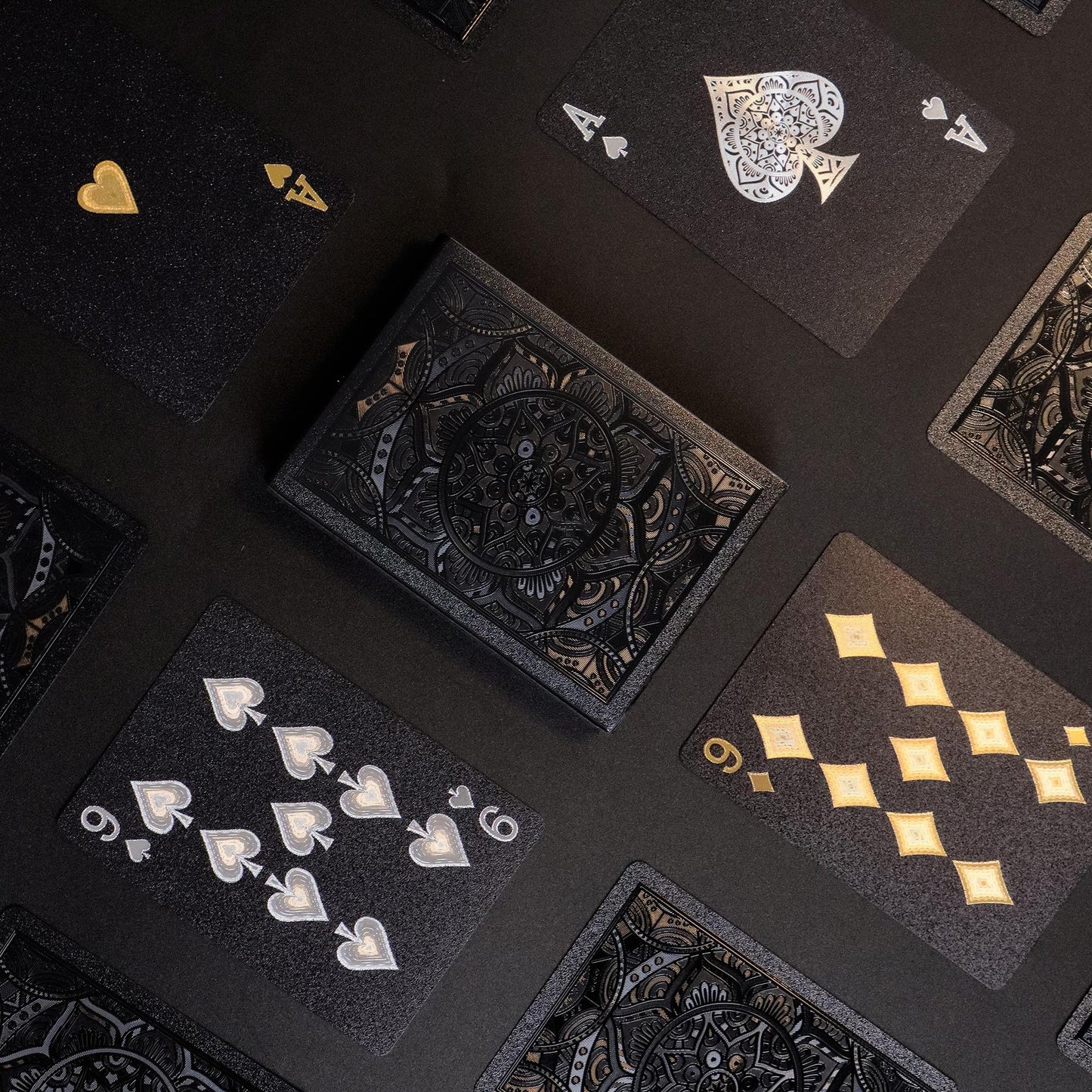 Wkchxd Waterproof Plastic Playing Cards – Black Mandala Design, Poker Size (52 Cards + Jokers)