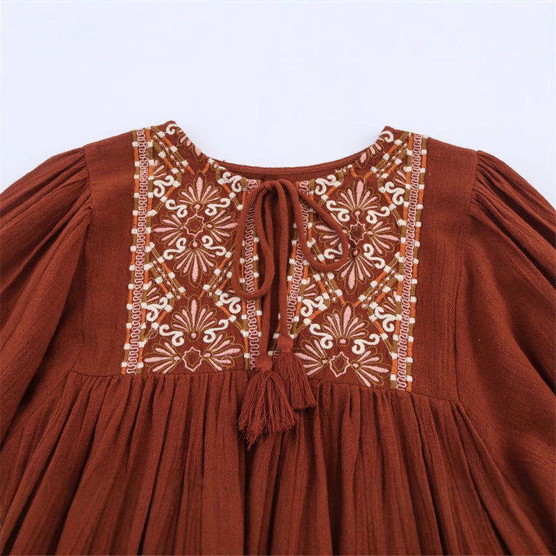 Women's Embroidered Crew Neck Short Dress