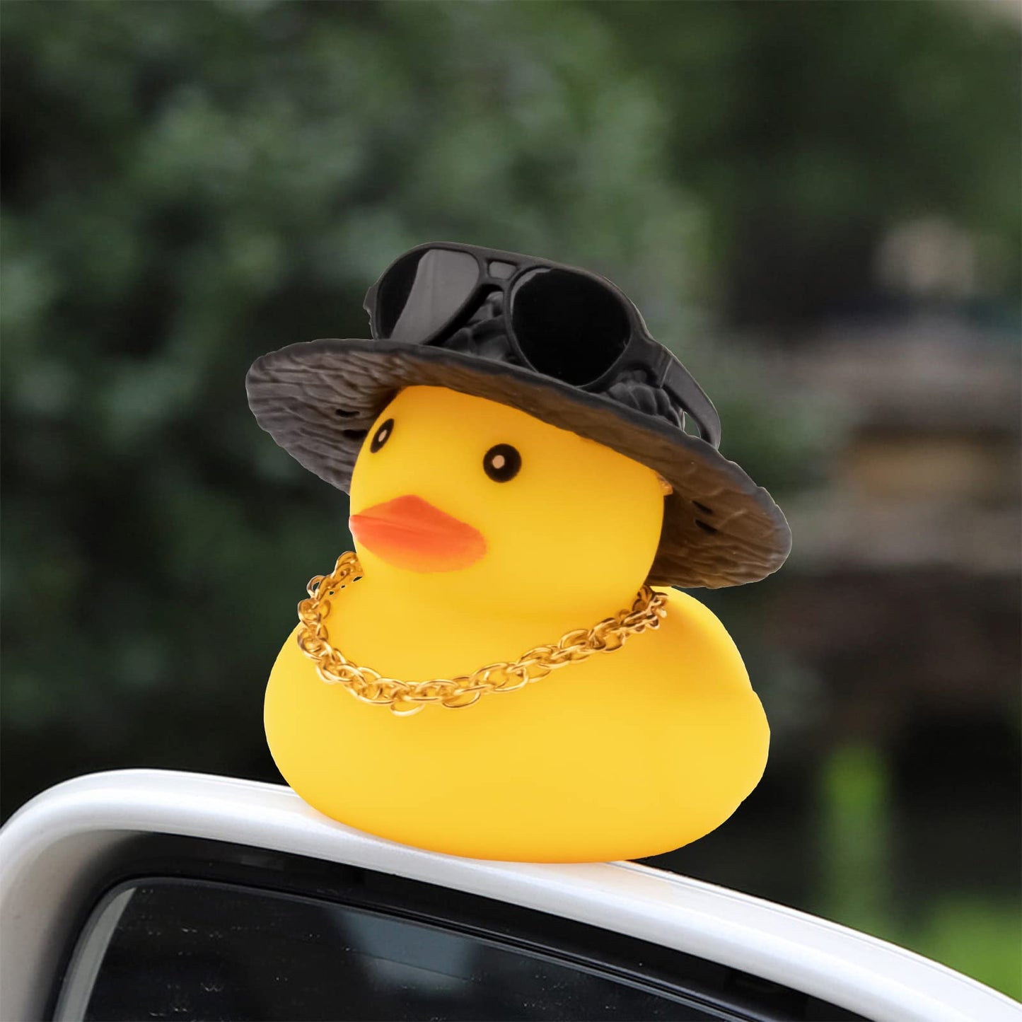 Wonuu Car Rubber Duck - Fun Dashboard Decoration with Hat, Sunglasses & Swim Ring
