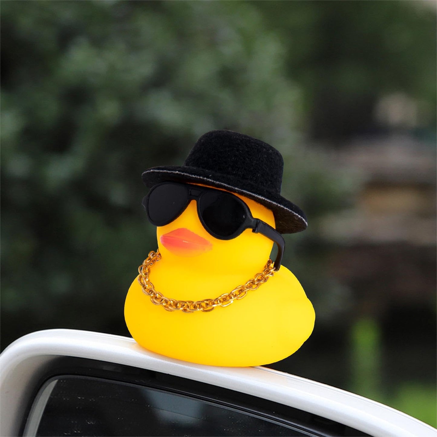 wonuu Car Rubber Duck Dashboard Decor – Yellow Duck with Sun Hat, Sunglasses, Necklace, Swim Ring and Top Hat