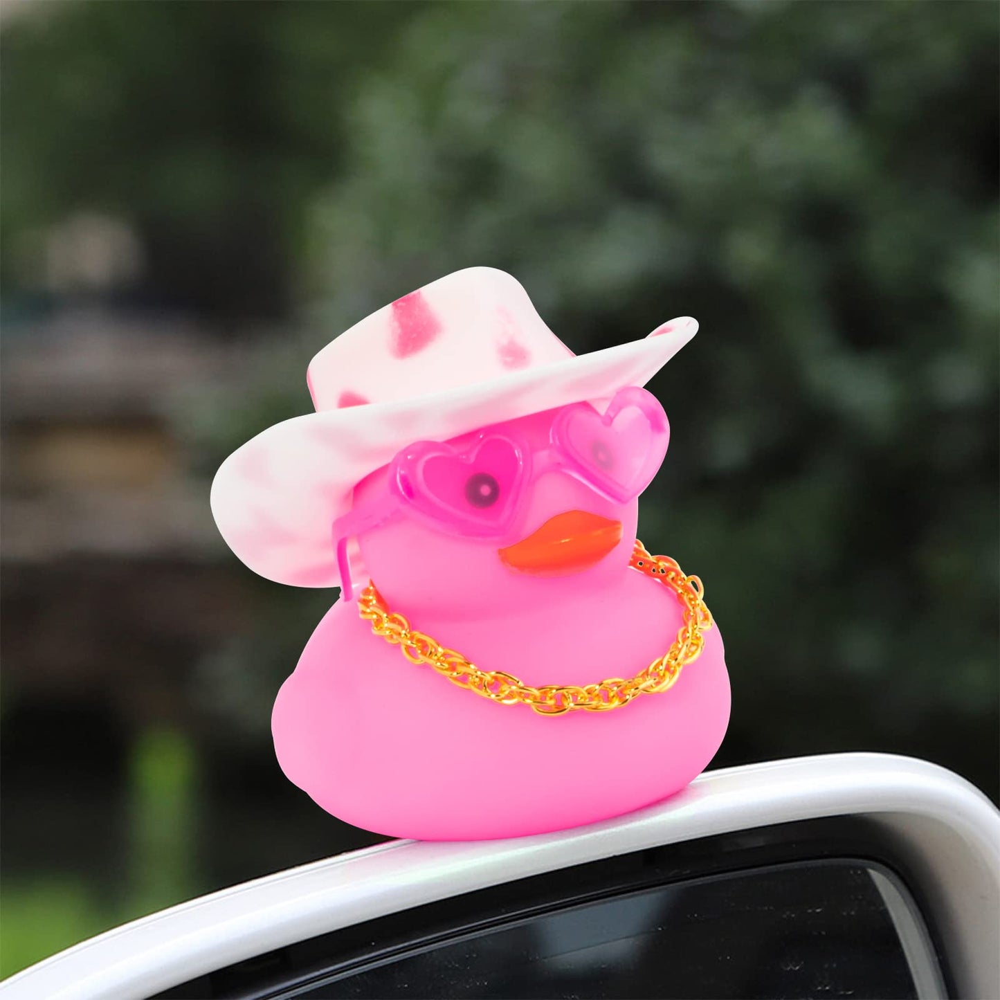 wonuu Pink Rubber Duck with Heart Sunglasses & Pink Cowboy Hat – Fun Car Decor & Gift