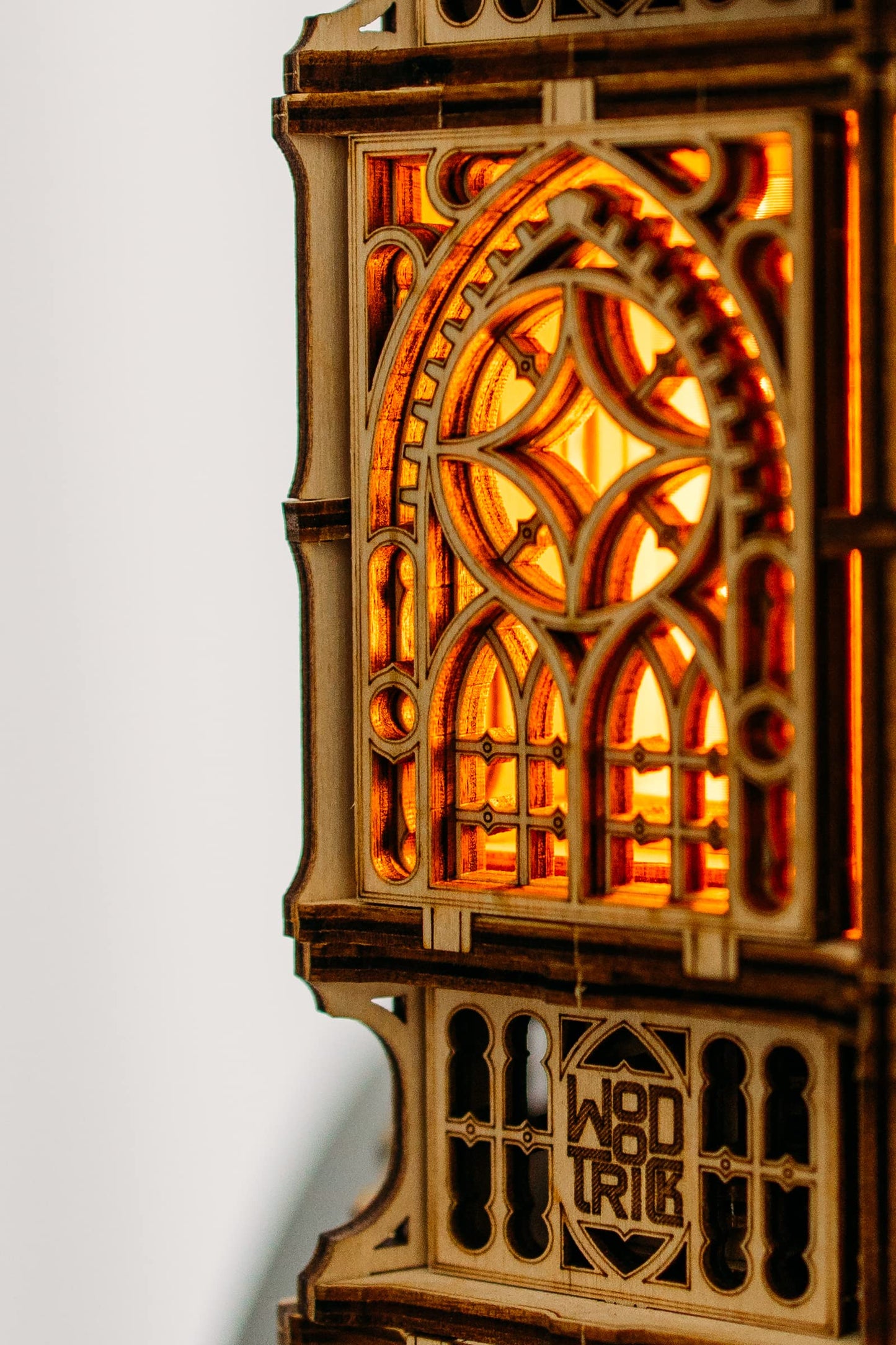 Wood Trick Antique Lantern 3D Puzzle for Adults – 2-Mode LED Lighting