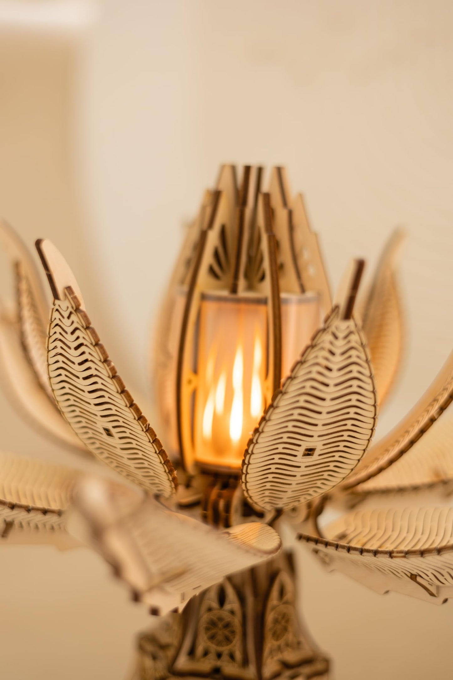 Wood Trick Fiery Bloom LED 3D Puzzle Lamp for Adults – Interactive Mechanical Kit