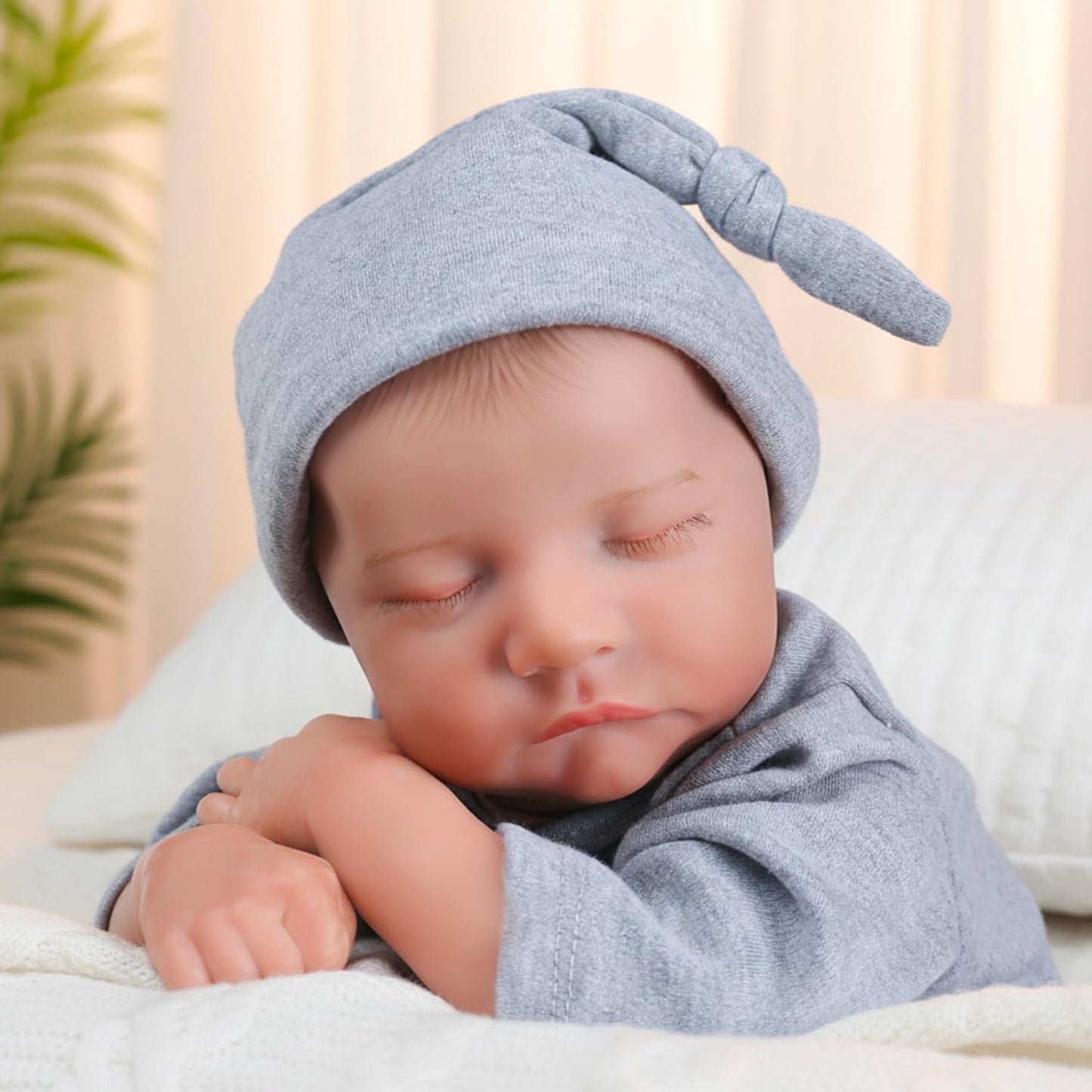 WOOROY Realistic Reborn Baby Doll – 18-Inch Lifelike Boy with Accessories