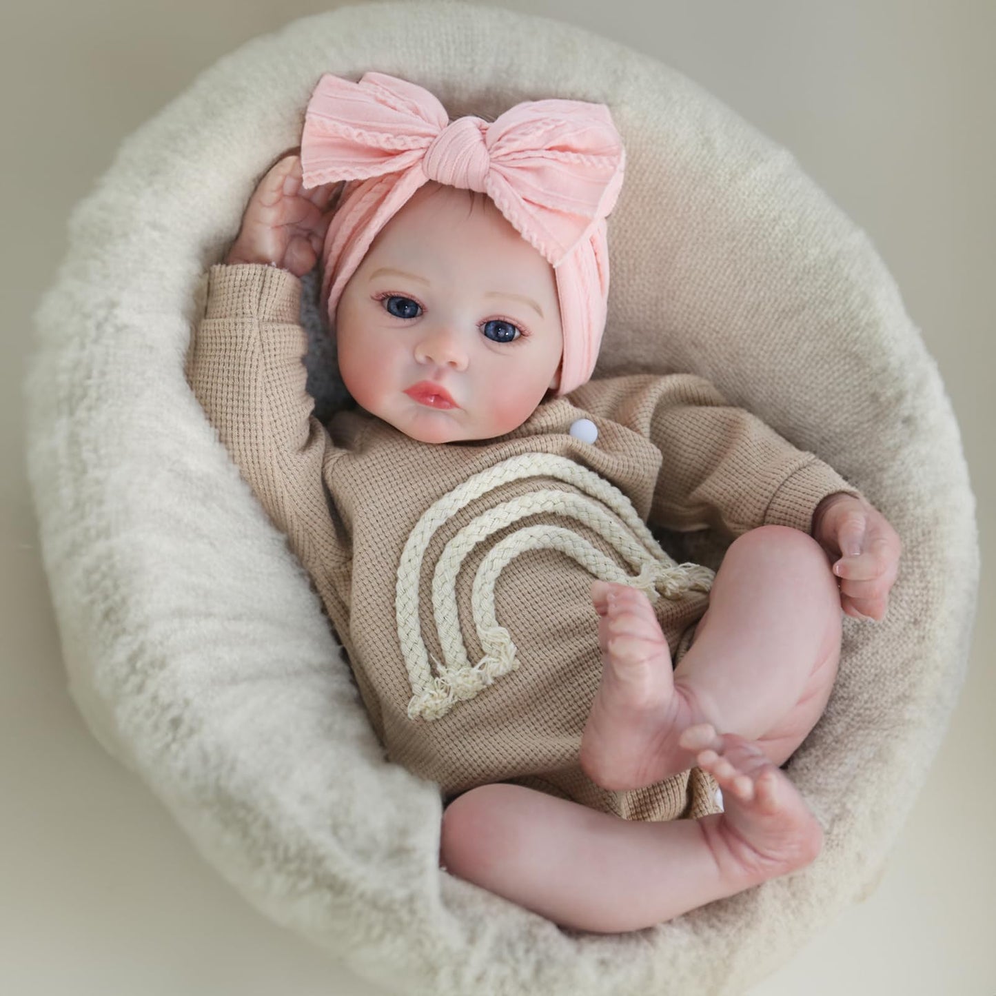WOOROY 18-Inch Realistic Reborn Baby Doll – Lifelike Girl with Weighted Body, Safe for Ages 3+
