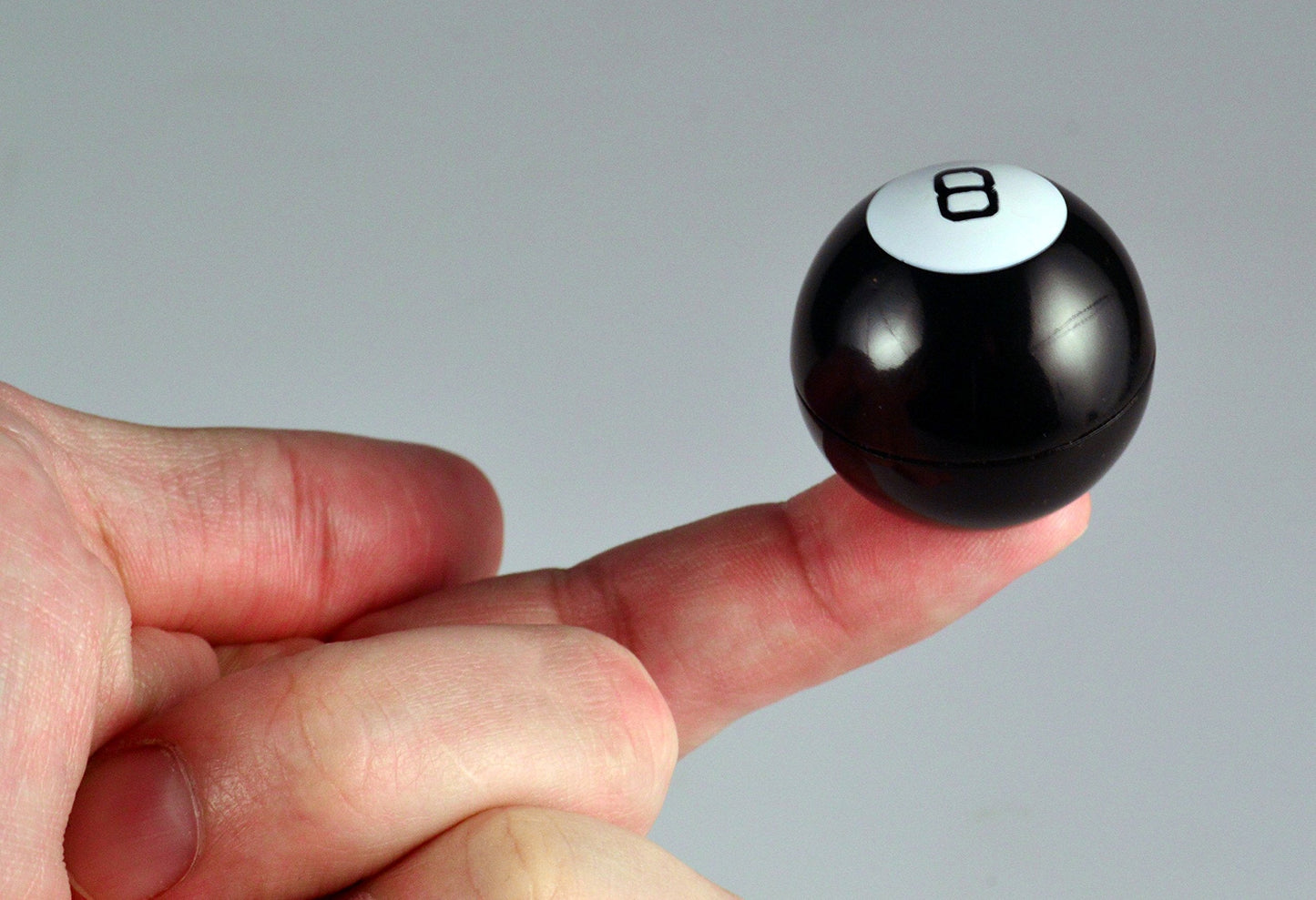 World's Smallest Magic 8 Ball – Miniature Fortune Teller Toy (Officially Licensed)