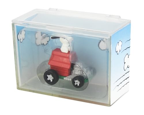 World’s Smallest Snoopy Hot Wheels Mini Car with Collector Diorama | Ages 8+