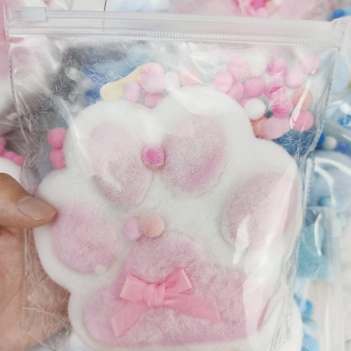 WOWNOVA Cat Paw Squeeze 5-Inch – Large Soft Silicone Fidget Toy