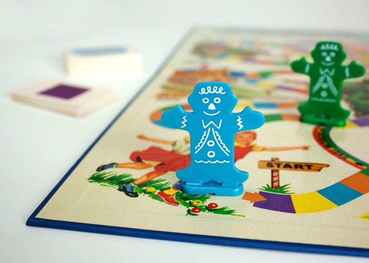 Candy Land Nostalgia Edition Board Game in Collectible Tin by WS Game Company – Retro Family Fun (Ages 3+)