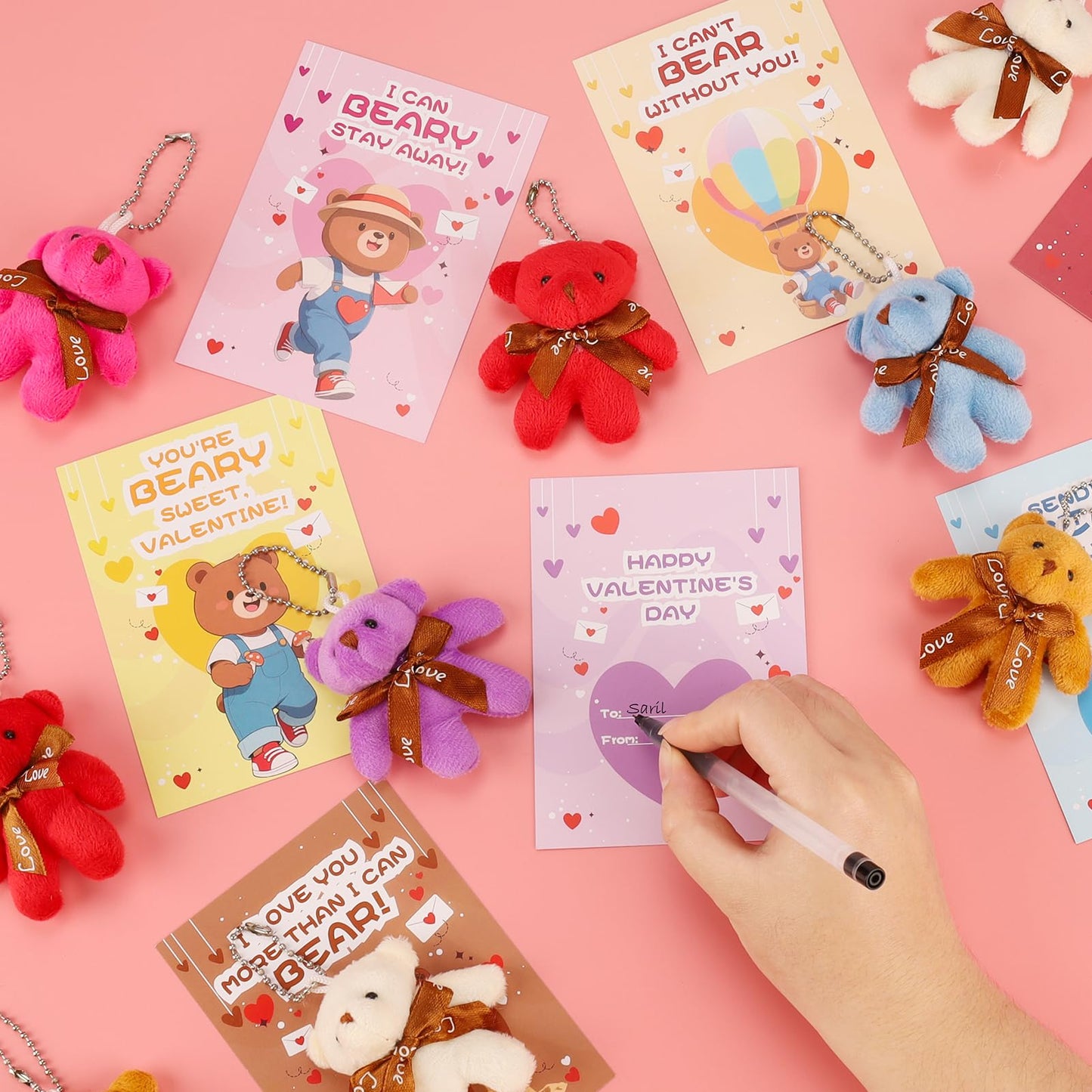 Wsorik 28-Pack Valentine Cards with Mini Plush Bear Keychains – Classroom Gifts & Party Favors