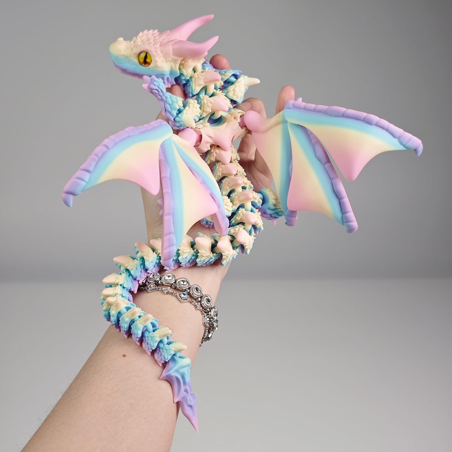 WUQIREN 3D-Printed Dragon with Wings – Articulated Fidget Desk Decor