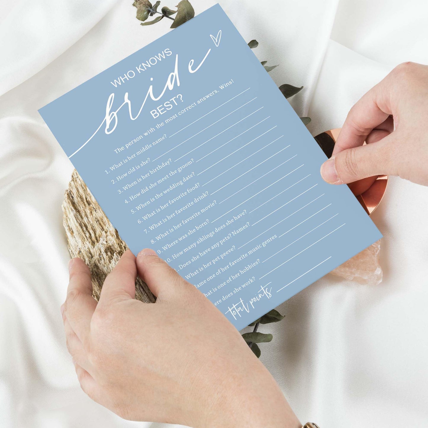 Wybgno Bridal Shower Games Cards – Who Knows The Bride Best (25 Cards) – Minimalist Blue