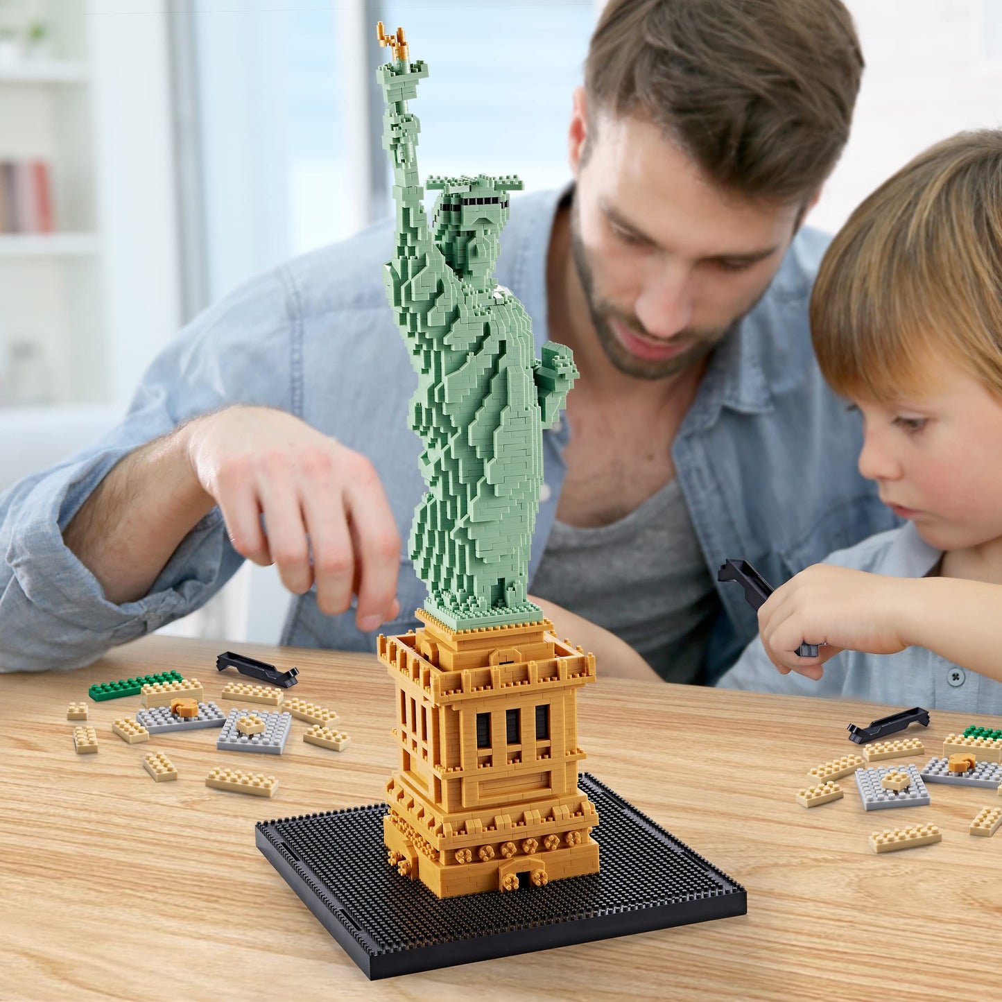 YaJie Statue of Liberty Mini Blocks Set – 2810 PCS, Educational Architecture Kit for Teens & Adults