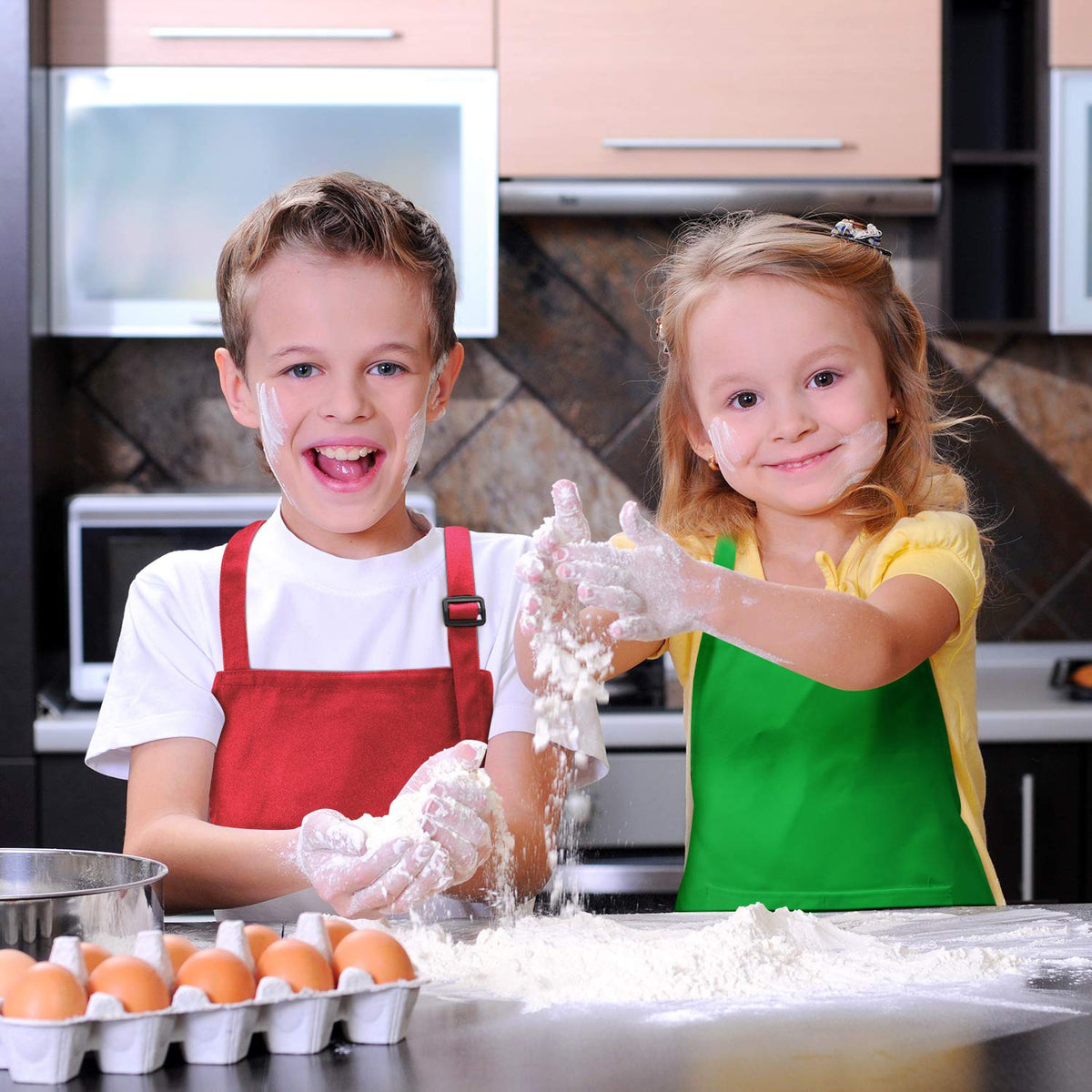 Yaomiao 4 Pack Kids Apron – Adjustable Chef Smock with Pocket (Ages 2–6) – Green, Orange, Red, Blue
