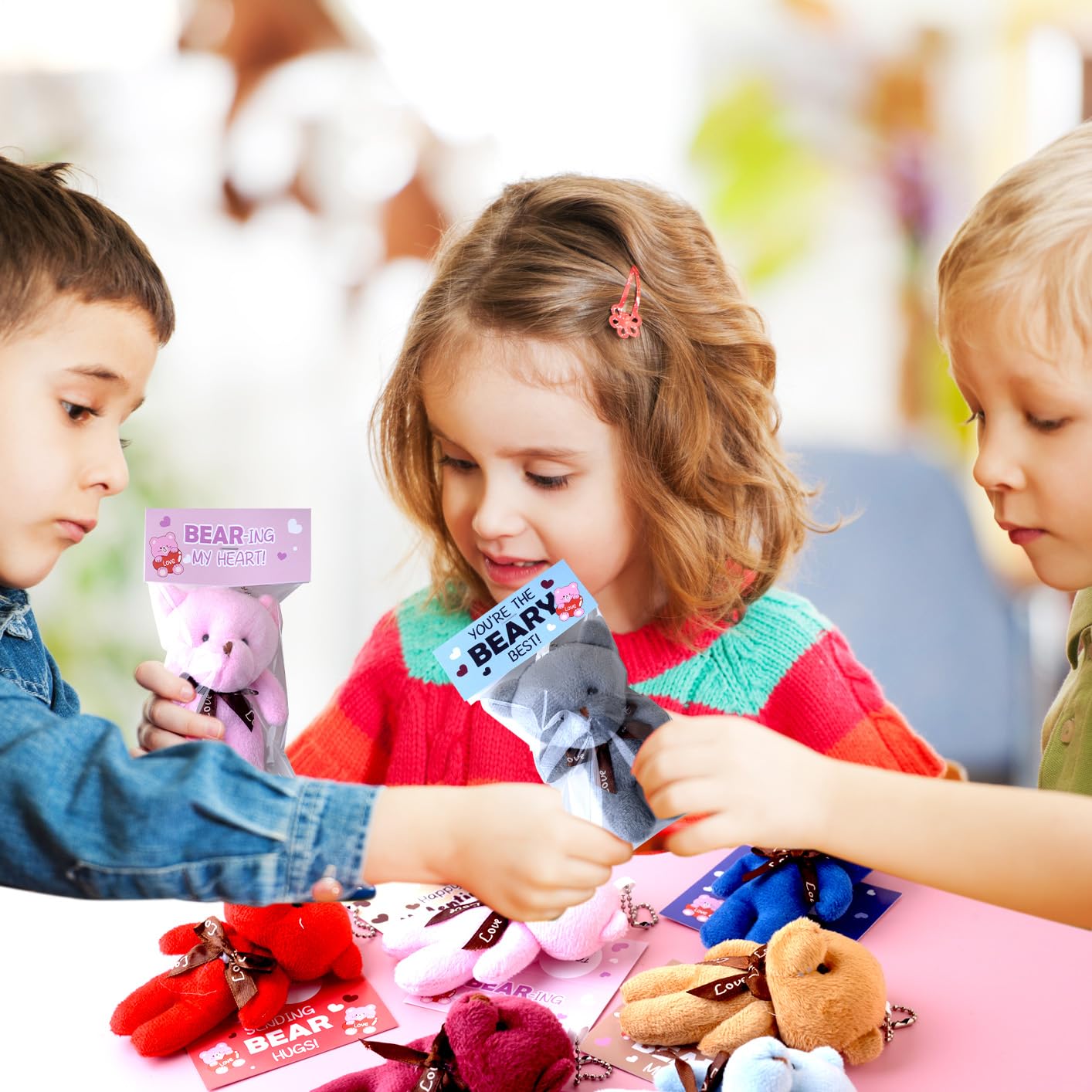 YIYEE 28-Pack Valentines Day Cards for Kids with Plush Bears – 7 Designs, Classroom Party Favors