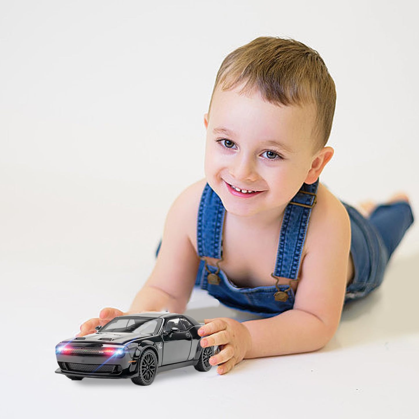 YMHAT Toy Cars 1/32 Dodge Challenger Hellcat – Die Cast with Sound & Light, Open-Door Pull-Back