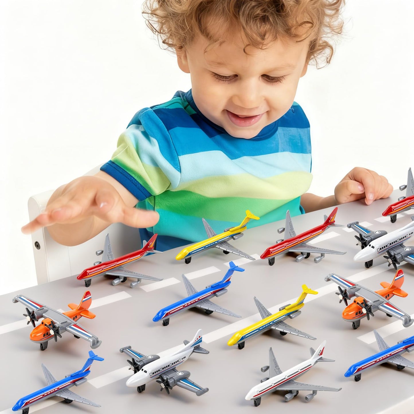 YongnKids 18-Pcs Diecast Airplane Toys – Colorful Metal Planes & Gliders for Kids 3+