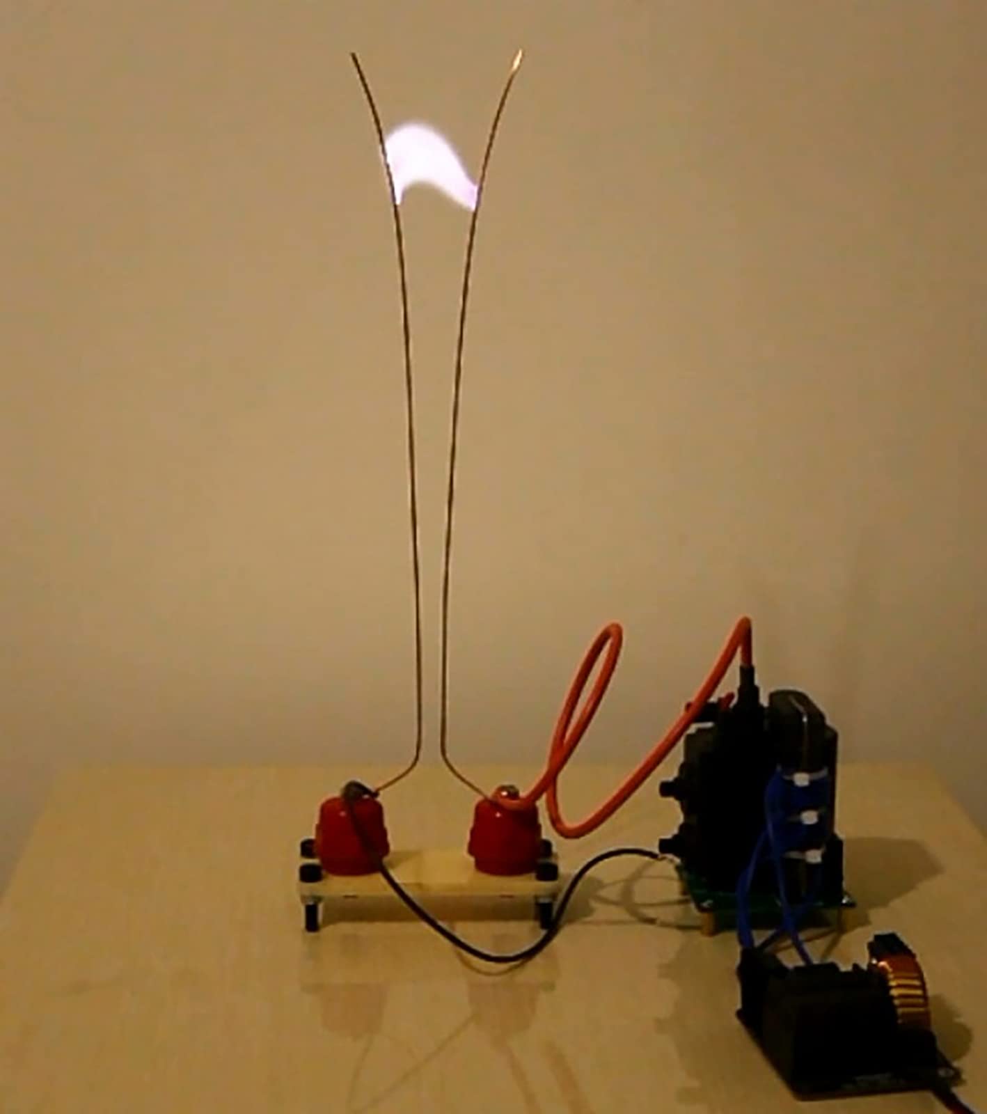 Yoqanr Jacob's Ladder Mini DC Induction Kit — High-Voltage DIY Tesla Coil
