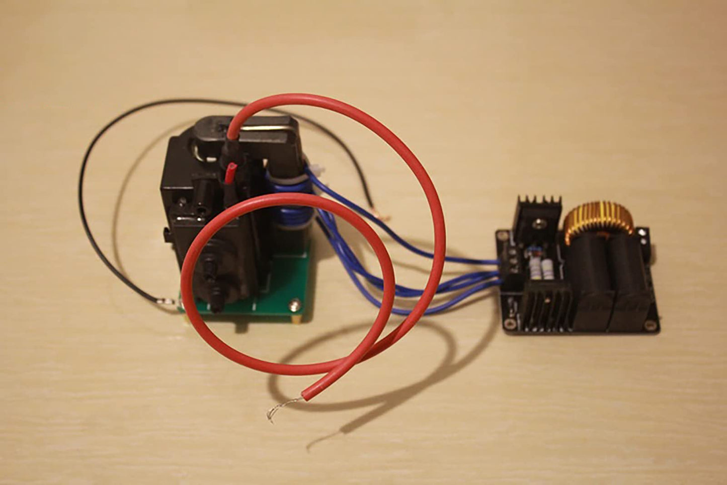 Yoqanr Jacob's Ladder Mini DC Induction Kit — High-Voltage DIY Tesla Coil