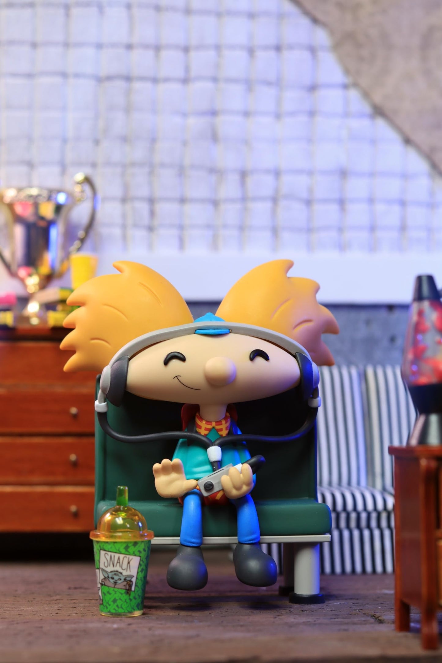 Youtooz Arnold Vinyl Figure 4.5 Action Figure – Hey Arnold Collection