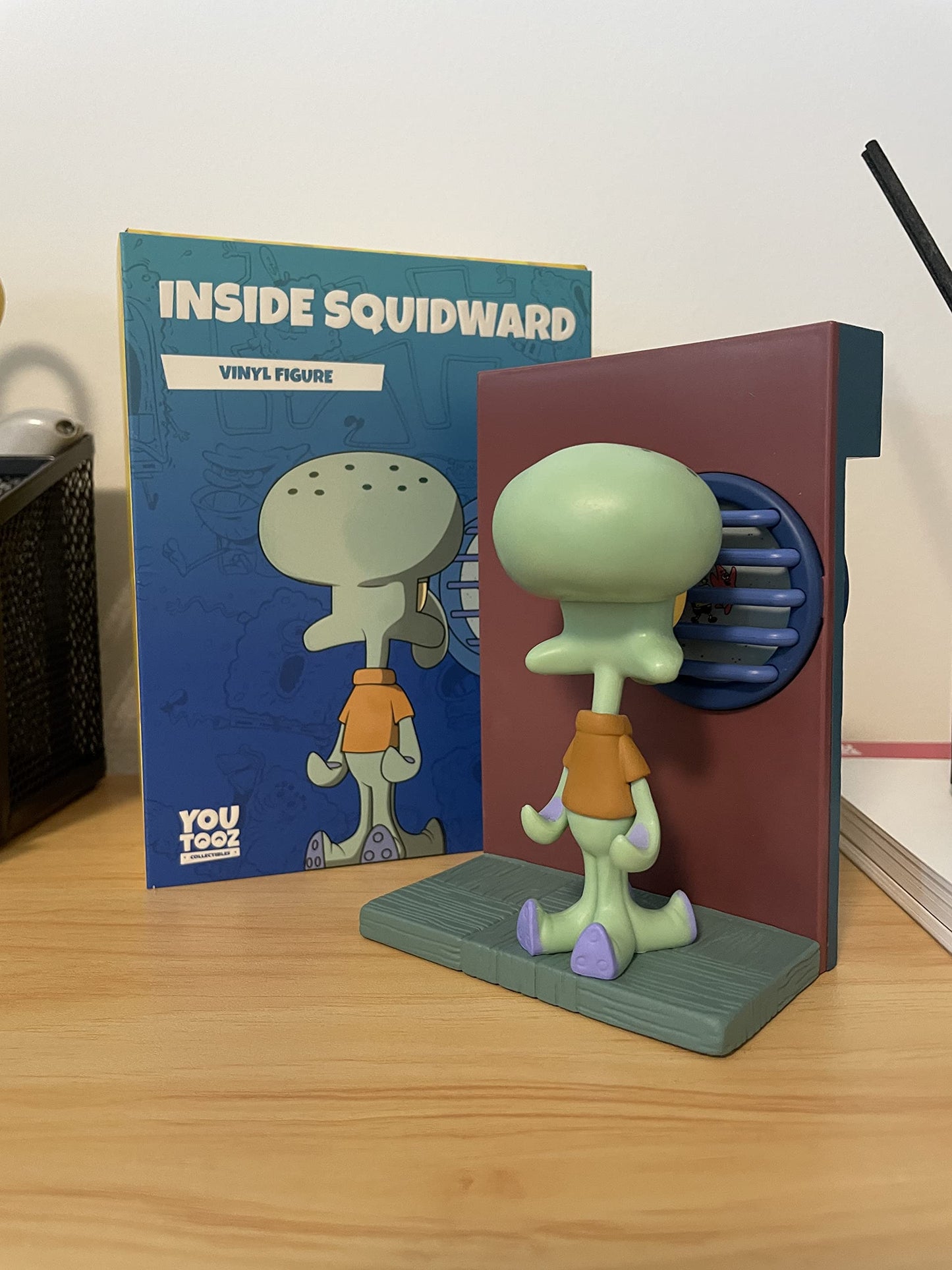 Youtooz Inside Squidward Vinyl Figure 4-Inch Collectible – That Sinking Feeling Scene