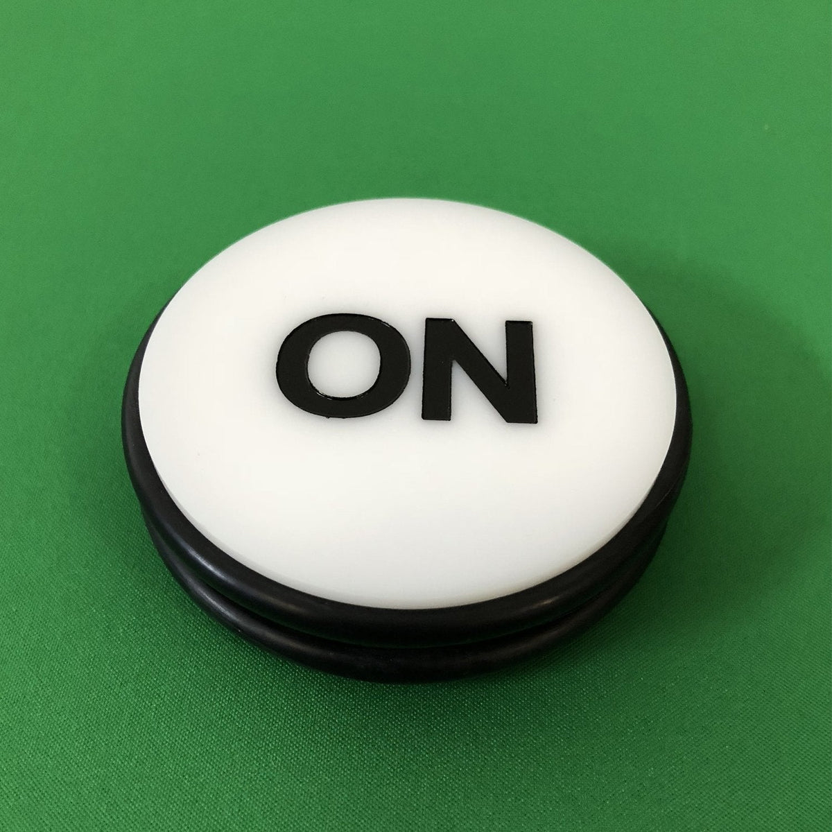 Yuanhe Casino Craps Dealer Button - 3-Inch On/Off Puck for Poker & Card Games