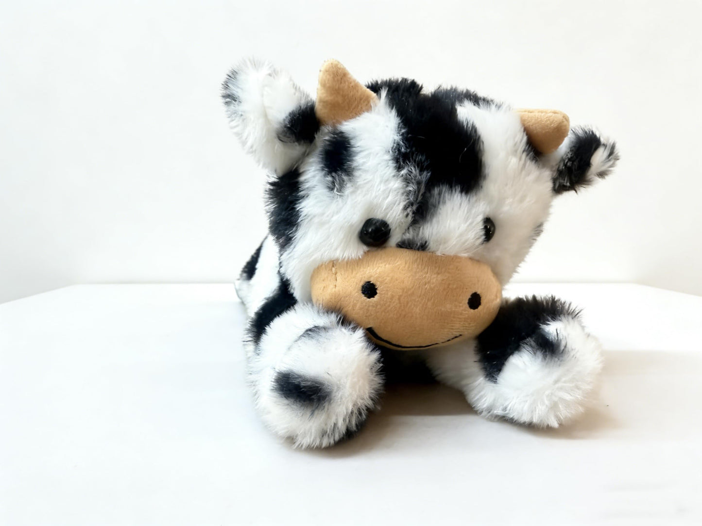 YUKOUQIAN Cute Cow Plush — 10-Inch Soft Stuffed Toy for Kids