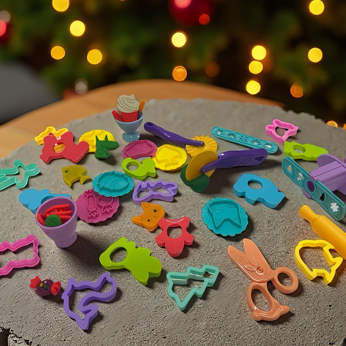 Yunerkita Dough Tool Set – 29 Pcs for Kids Aged 4-8 | Molds, Rollers, Cutters, Storage Box
