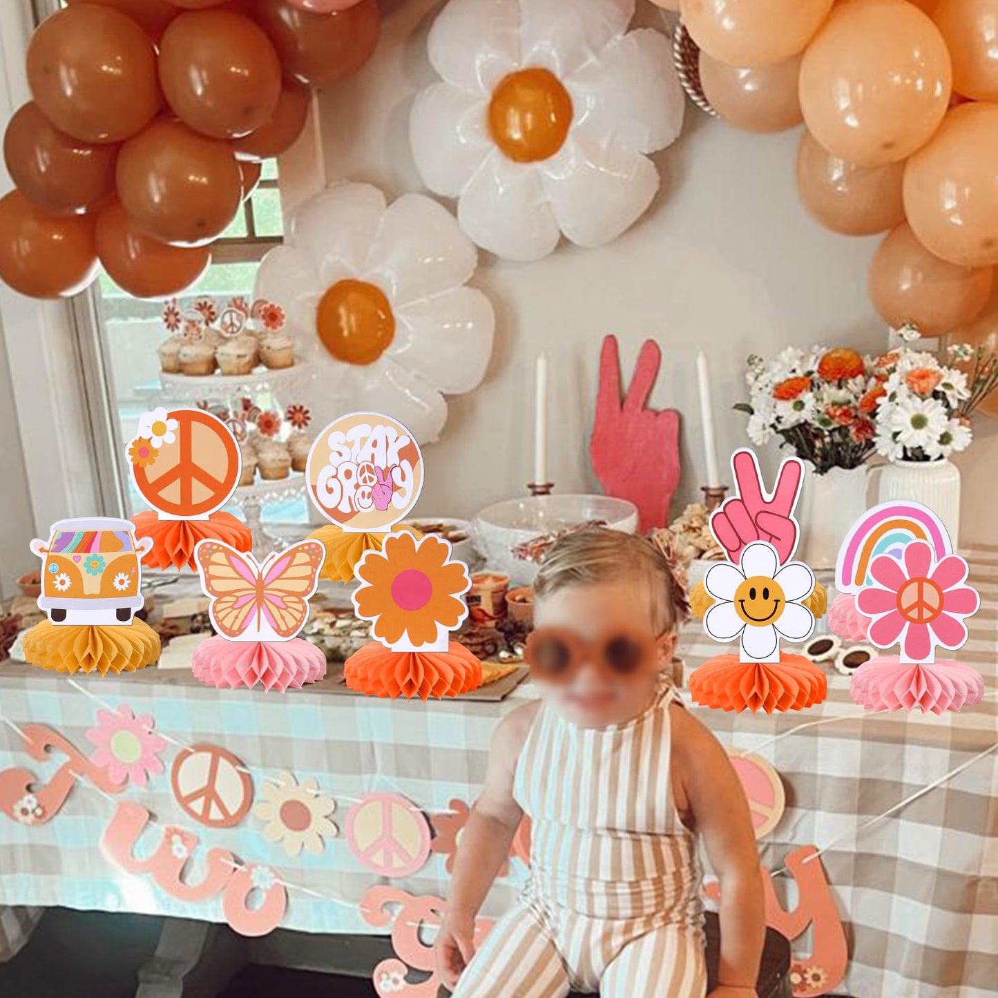 ZHUOWEISM 9-Piece Hippie Honeycomb Centerpieces - Hand Sign Butterfly Daisy 60s Boho Party Decor