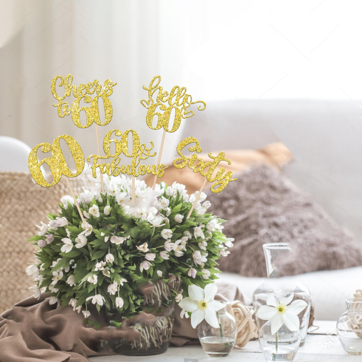 ZHUOWEISM 15Pcs Happy 60th Birthday Centerpiece Sticks – Gold Glitter Floral Decor
