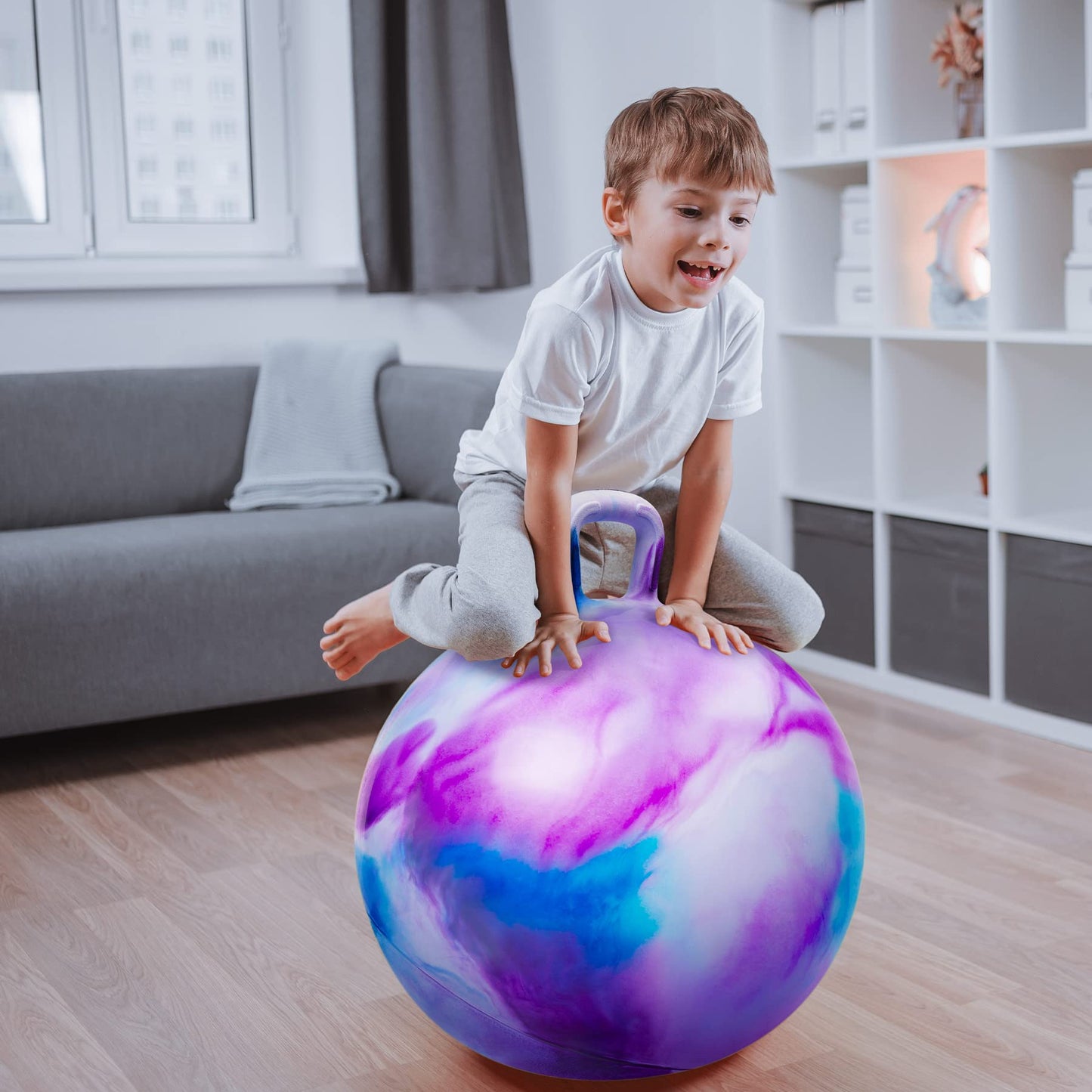 ZOOJOY Hopper Ball - 18in Cloud Pattern with Handle for Kids Aged 3-8