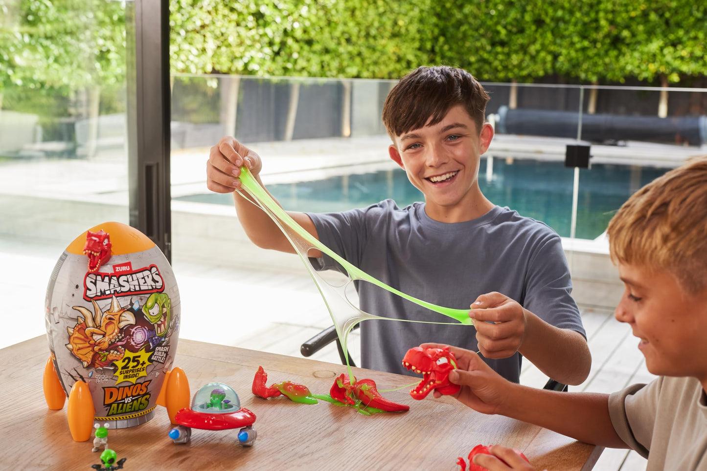 ZURU SMASHERS Dino vs Aliens Medium (Spinosaurus) – Smashable Egg Toy for Boys