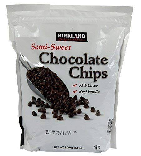 Kirkland Signature Semi-Sweet Chocolate Chips 2.04kg, (Pack of 1)